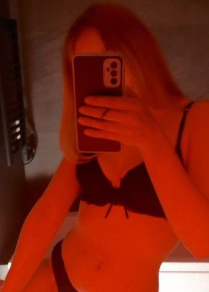 Проститутка Николь